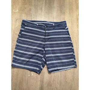 Lululemon Kahuna 2.0 Golf Shorts Casual Flat Front Stretch Gray Striped Mens 36